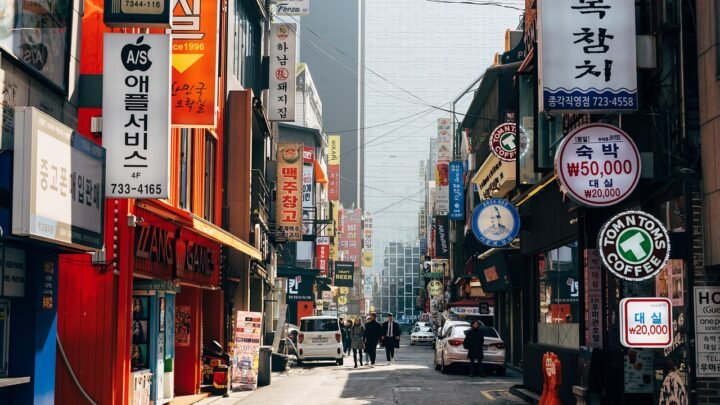 Navigating Ho After Dark: Smart Habits for a Better Night Life Experience
