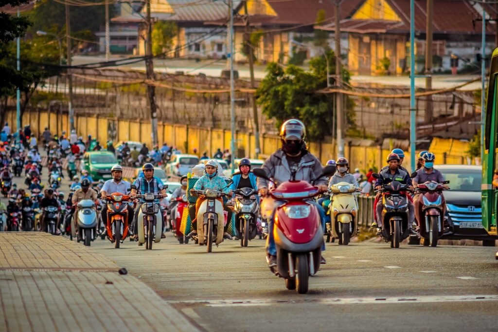 traffic, saigon, vietnam, ho chi minh, city, motorists, urban, travel, asia, trade, culture, district, vietnamese, motor, tra