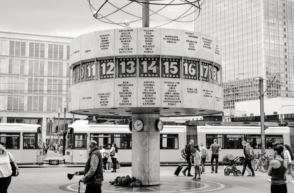 time, life, lifetime, berlin, street scene, people, clock, world clock, city square, public, city, city scene, center, alexan