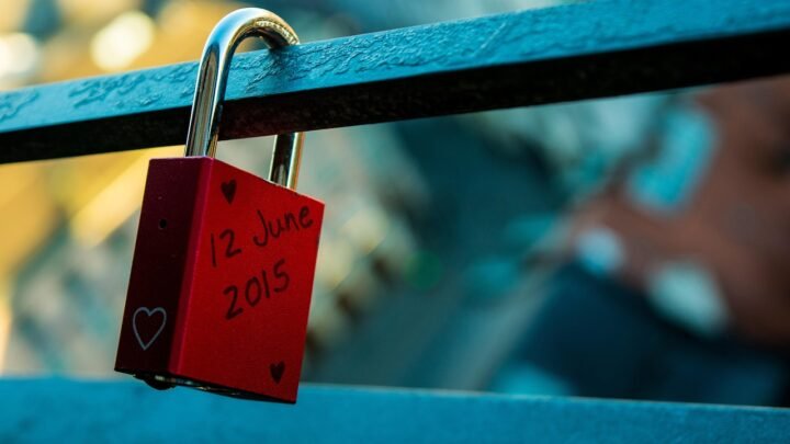 Mastering Tinder in Accra: Essential Dating Tips Before Your First Meetup
