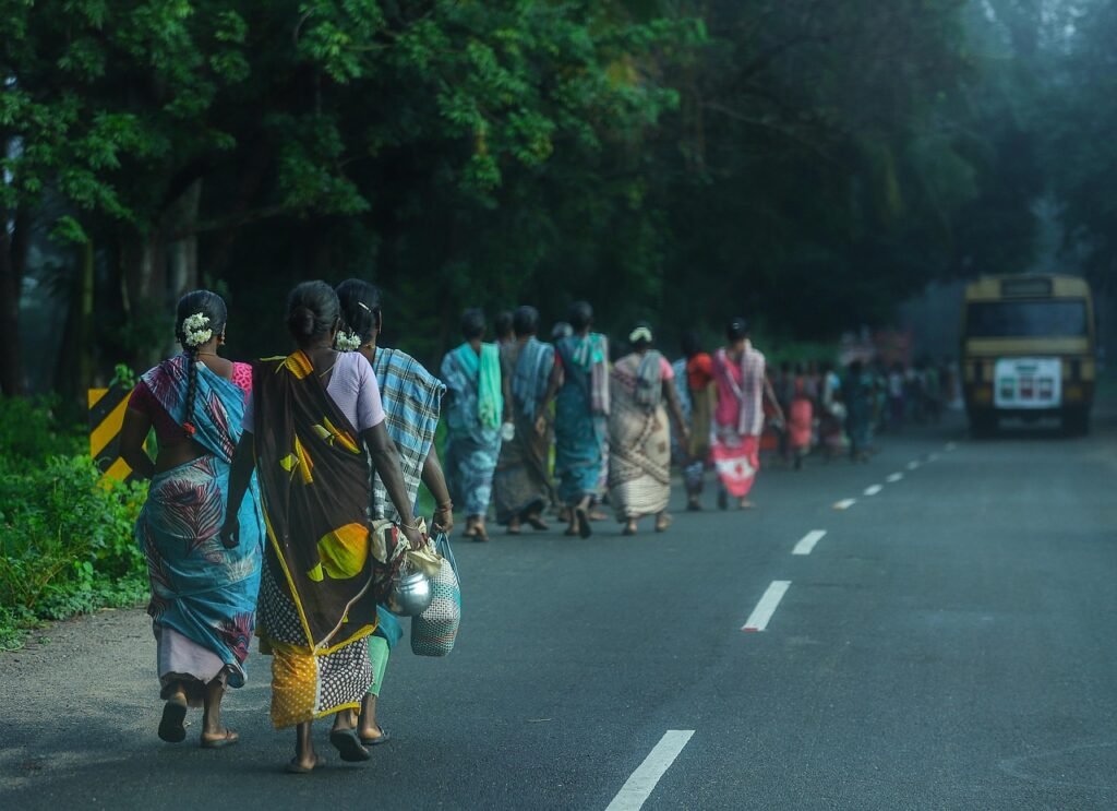 india, tamilnadu, tamil, green, forest, farmer, cycle, portrait, travel, kodaikanal, formers, nature, village, street, worker