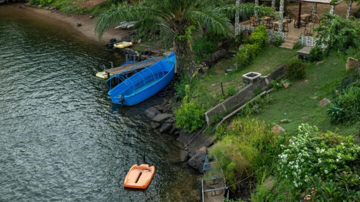 How Female Experience, Resilience, and Community Growth are Evolving in Akosombo
