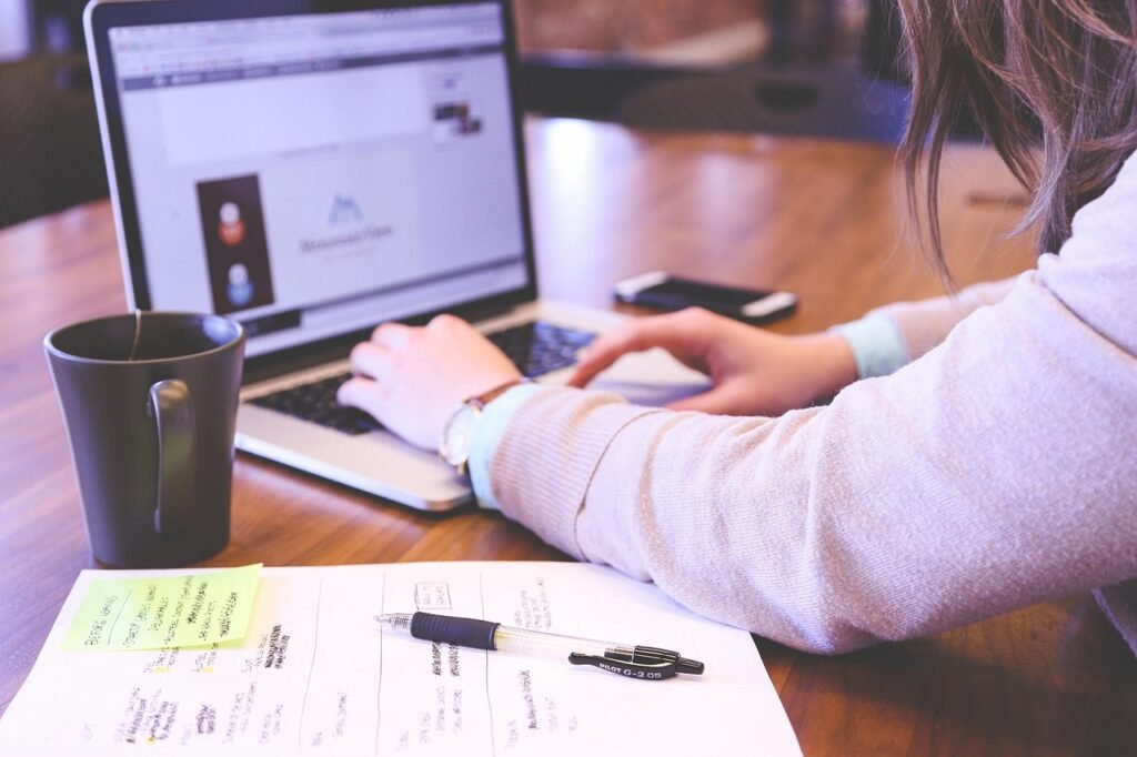 student, typing, keyboard, text, woman, startup, business, people, students, office, strategy, work, technology, company, cor