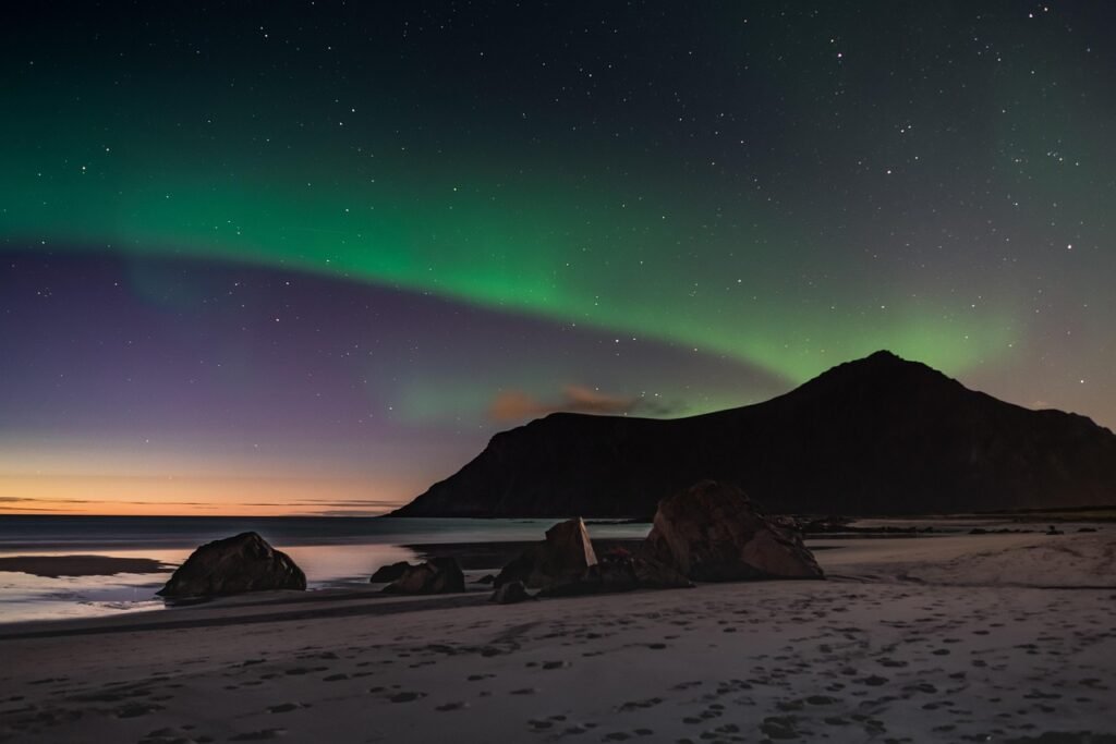 northern lights, aurora borealis, cabin, hills, norway, aurora, night, winter, sky, night sky, arctic, lights, landscape, phe