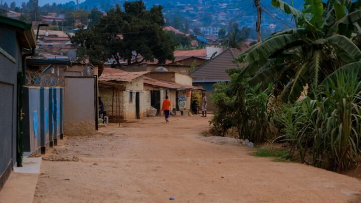 How to Compare Your Options for Hook Ups in Obuasi and Beyond