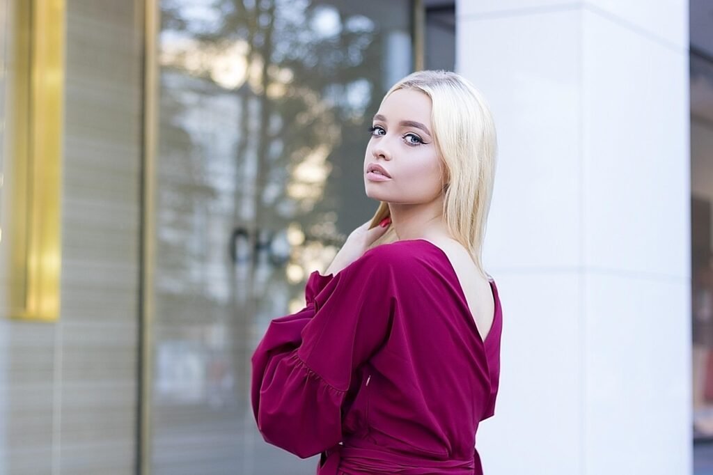 fashion, girl, model, woman, cute, fashion girl, lifestyle, style, women, lady, female, clothes, stylish, pose, blonde, stree