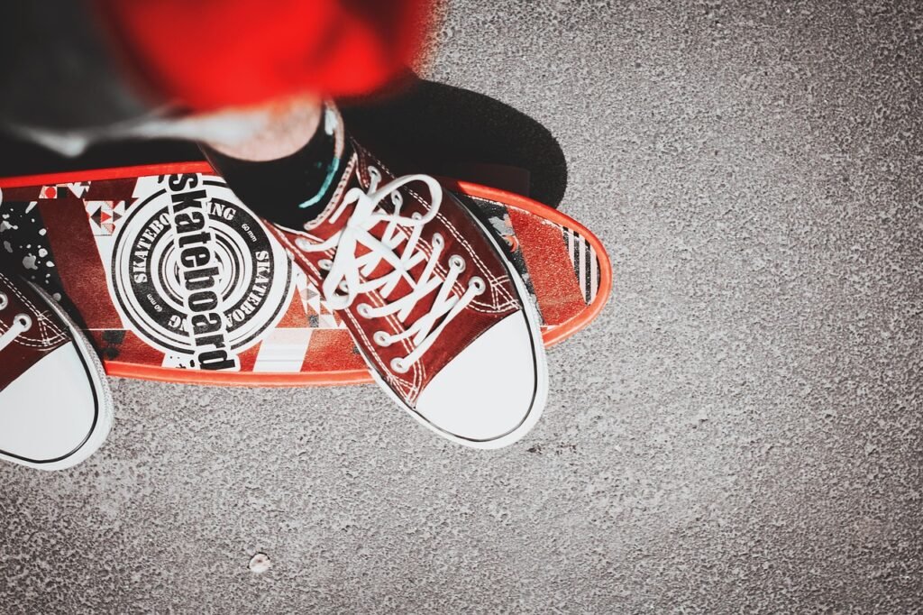 skateboard, skater, teen, style, sports, young, active, skateboarding, entertainment, urban, board, youth, extreme, leisure,
