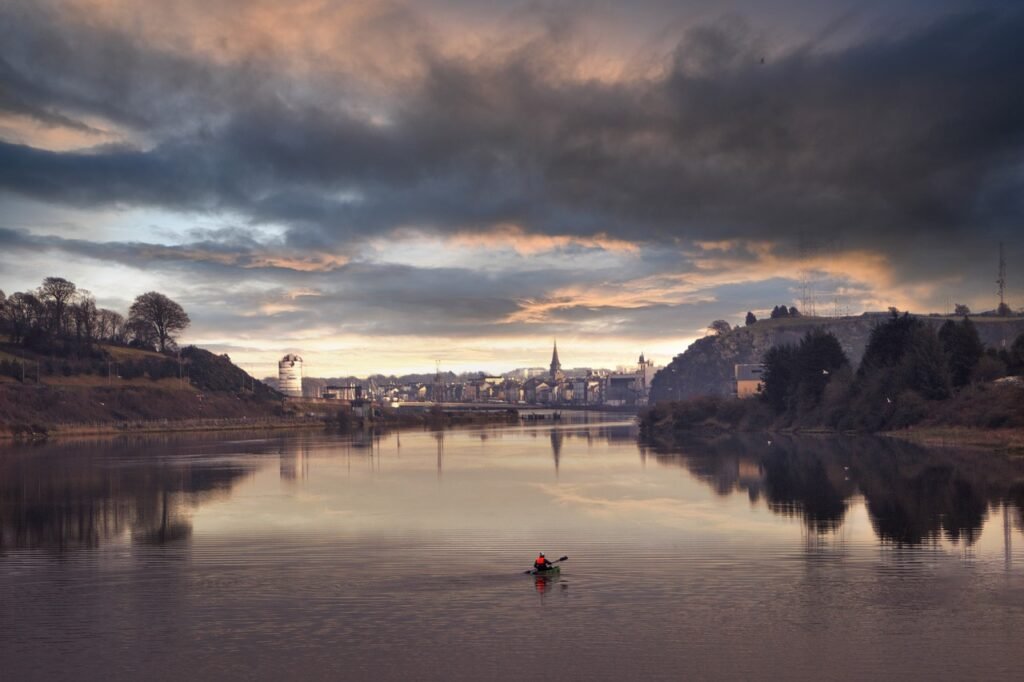 waterford, city, river, nature, water, canoe, rowing, reflection, panorama, urban, scenery, scenic, ireland, sunset, dusk, tw
