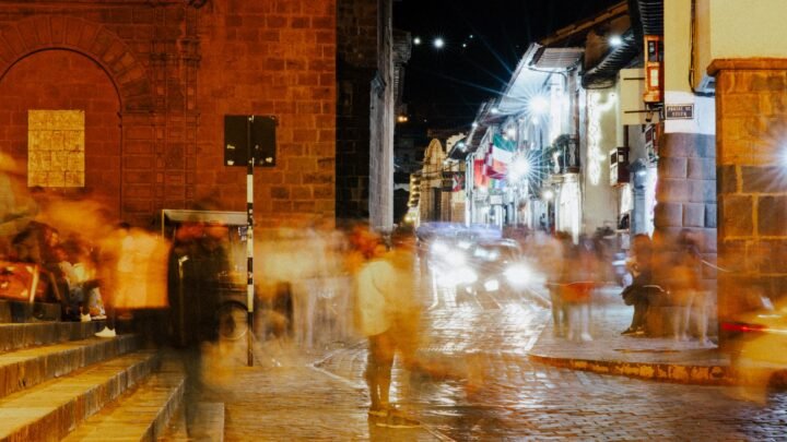 Navigating a One Night Stand in Lapaz: Essential Tips and Local Insights