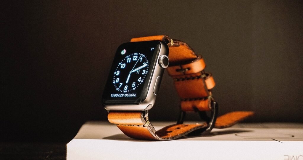 lifestyle, gadget, digital, watch, apple, brown apple, brown watch