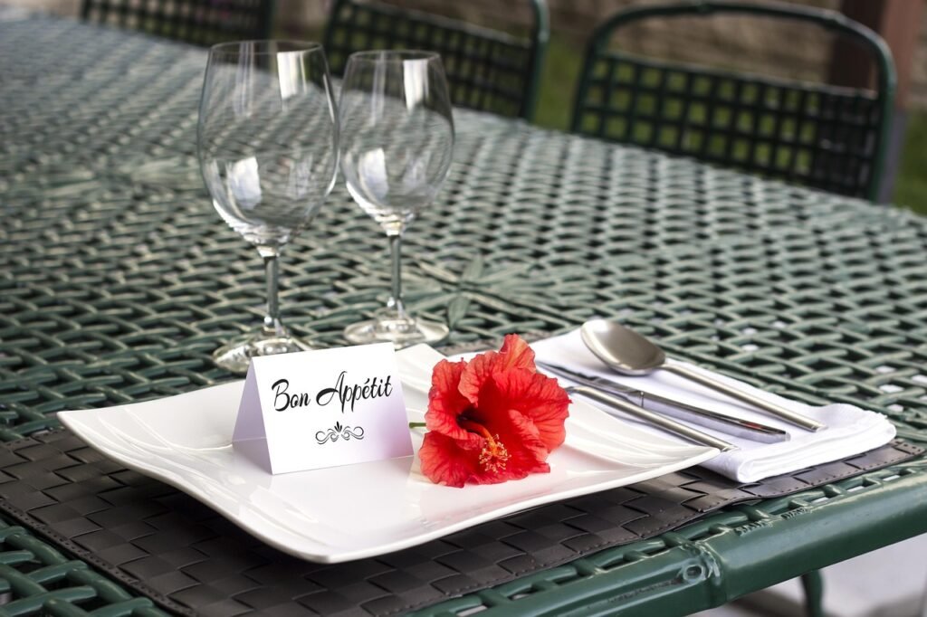 table, setting, bon appetit, dinner, plate, elegant, hospitality, service, glass, romance, lunch, elegance, catering, food, r
