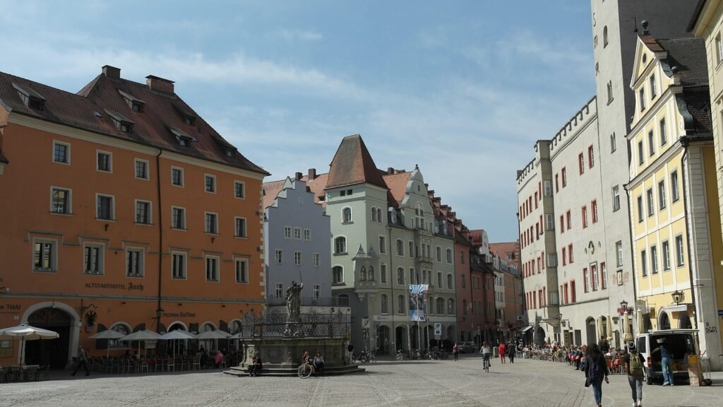 historic center, regensburg, east bavaria, bavaria, germany, architecture, romantic, city, regensburg, regensburg, regensburg