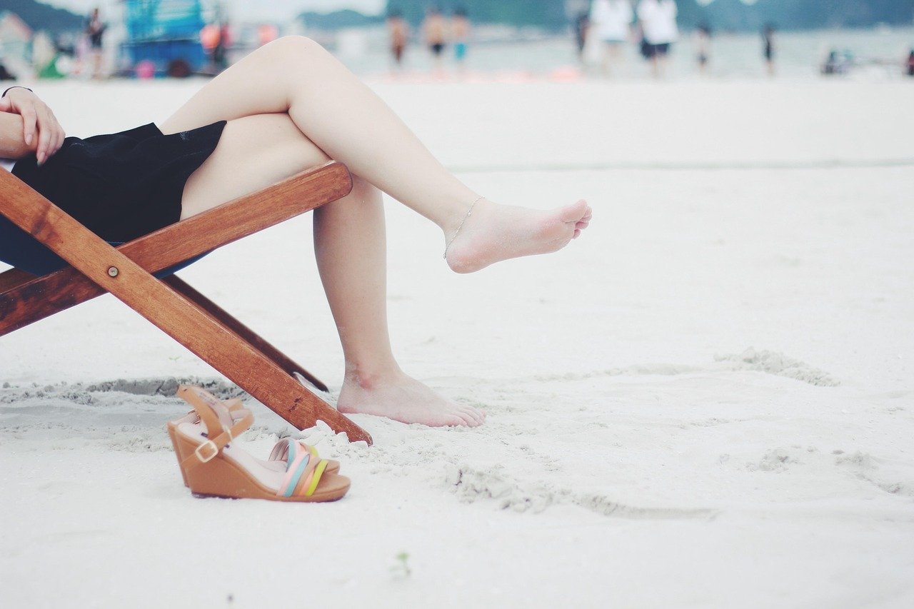 woman, nature, beach, beach chair, feet, female, barefoot, girl, lady, legs, leisure, outdoors, recreation, relaxation, resor